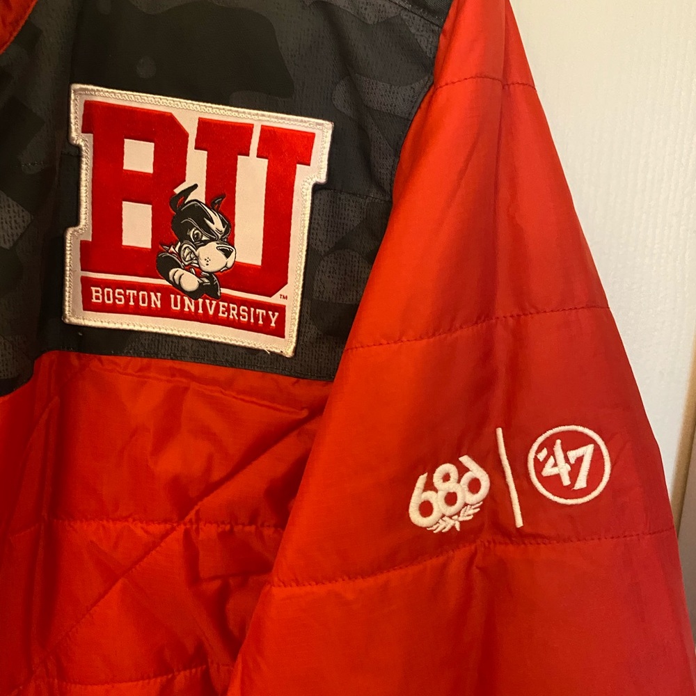 686x47 NCAA Men's Flight Insulated Jacket - Large - Picture 4 of 5